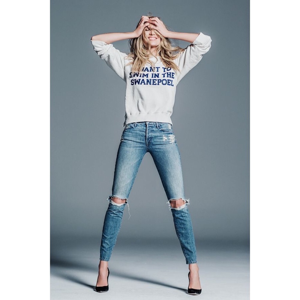 CANDICE SWANEPOEL + MOTHER The Stunner Jean